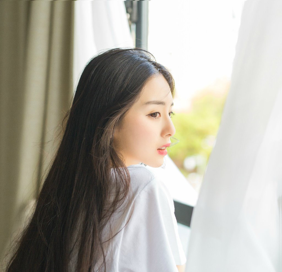 生活，是一种缓缓如夏日流水般地前进，我们不要焦急我们三十岁的时候，不应该去急五十岁的事情，我们生的时候，不必去期望死的来临，这一切，总会来的。